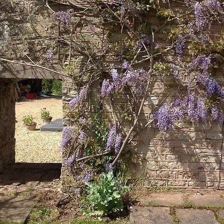 The Coach House Bed & Breakfast Ross-on-Wye Екстериор снимка