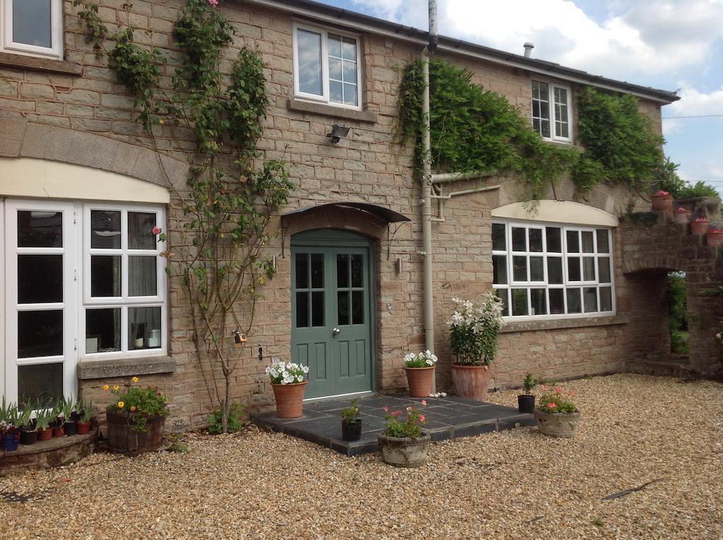 The Coach House Bed & Breakfast Ross-on-Wye Екстериор снимка